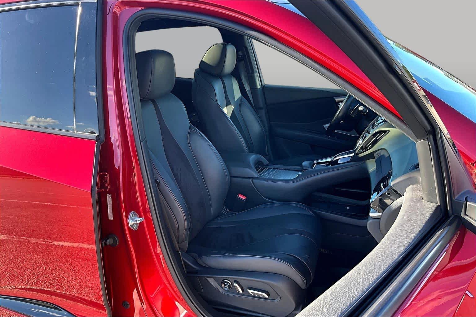 Used 2022 Performance Red Pearl Acura w/A-Spec Advance Package image 9
