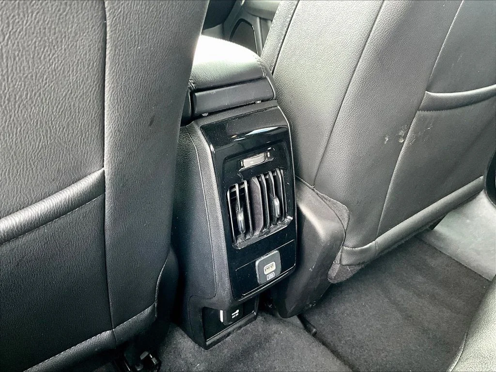 Certified Used 2025 White Jeep Limited image 13
