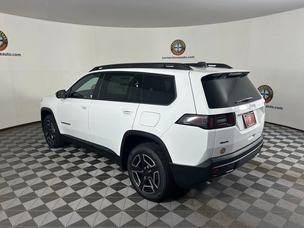 New 2026 Bright White Clearcoat Jeep Laredo image 18