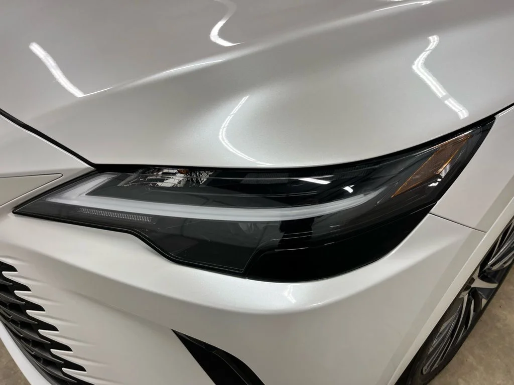 Used 2024 White Lexus 350h Premium Plus image 8