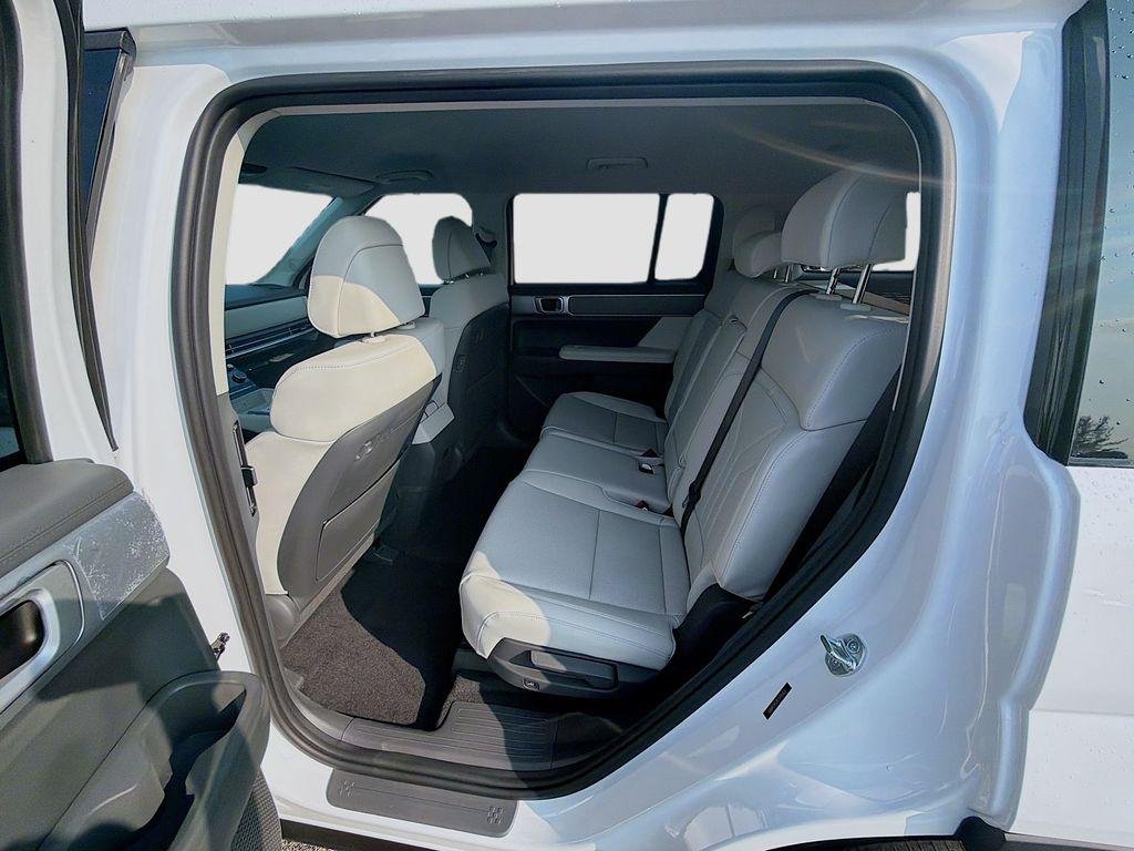 New 2026 Serenity White Hyundai SEL image 17