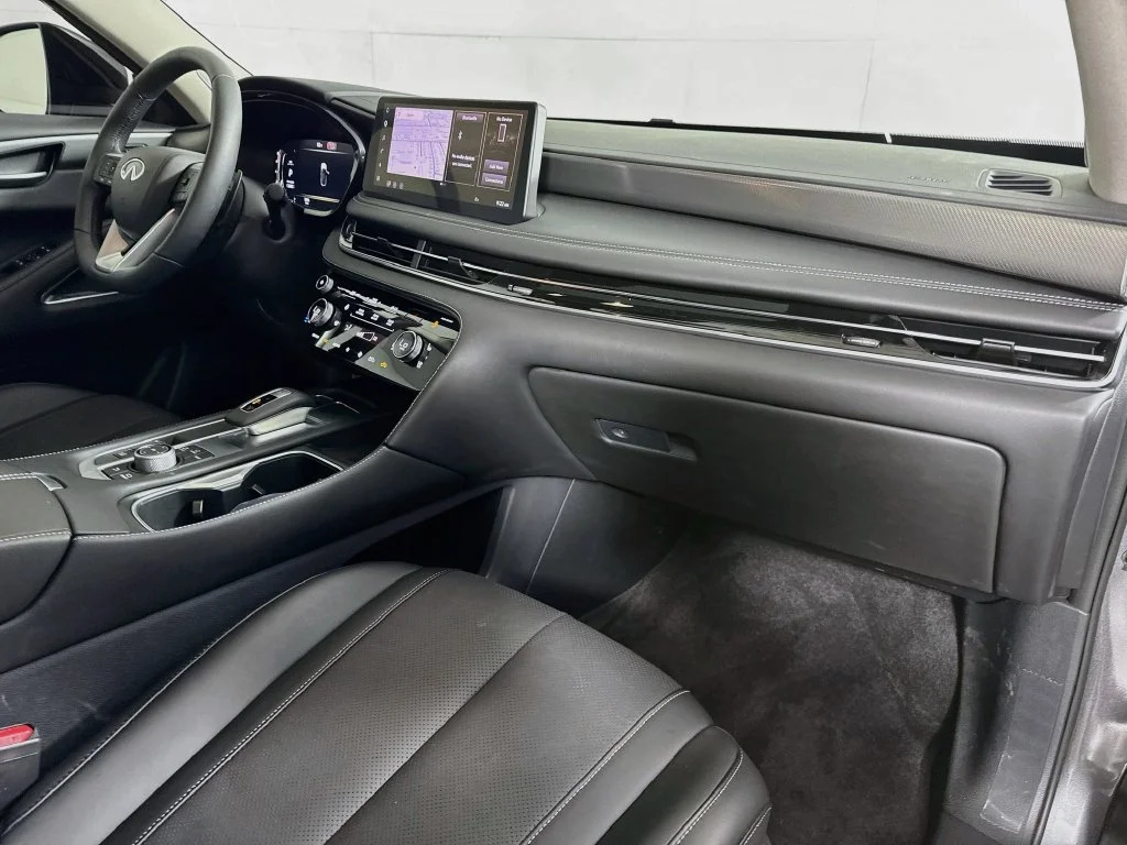 Certified Used 2027 Gray INFINITI LUXE image 41