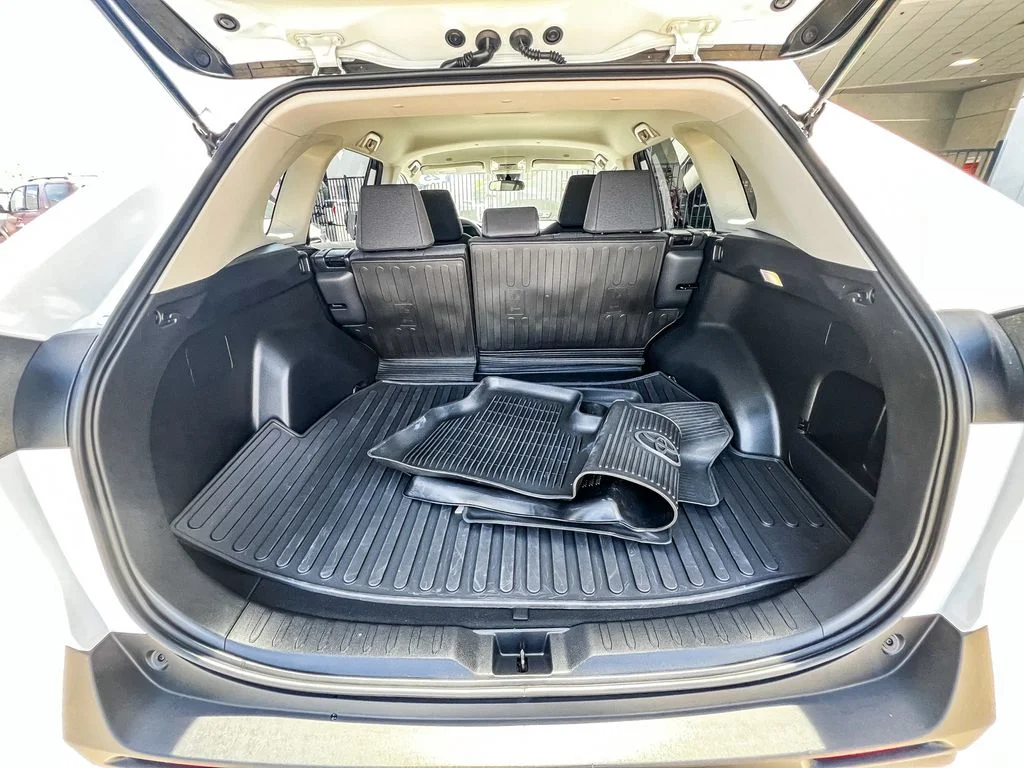 Certified Used 2025 White Toyota LE image 26