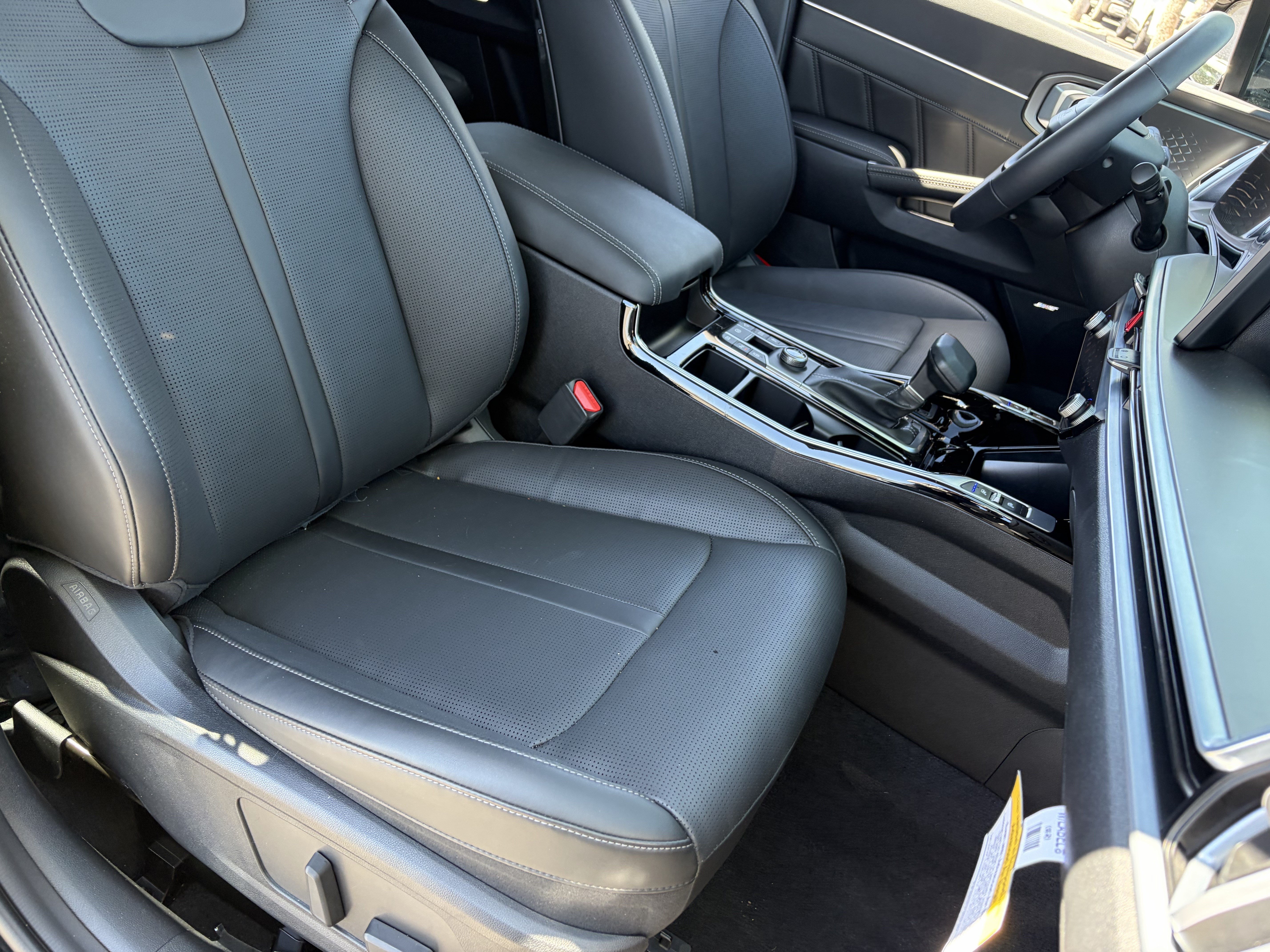 New 2026 Ebony Black Kia SX image 8