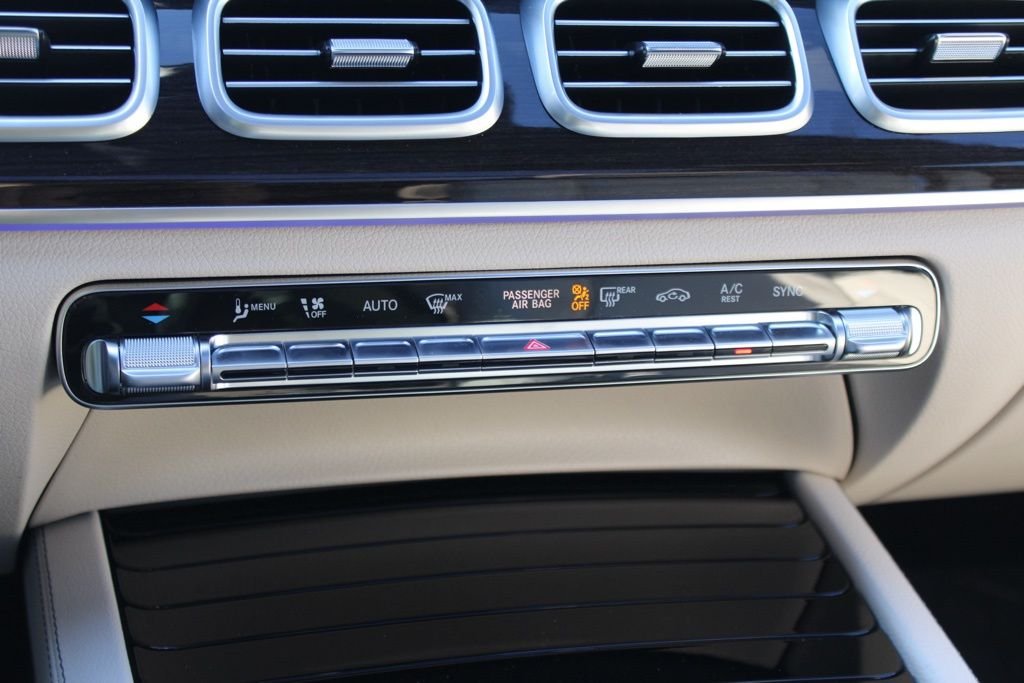 Certified Used 2025 White Mercedes-Benz GLE 450 image 27