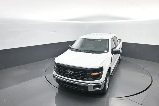 New 2026 White Ford XL image 19