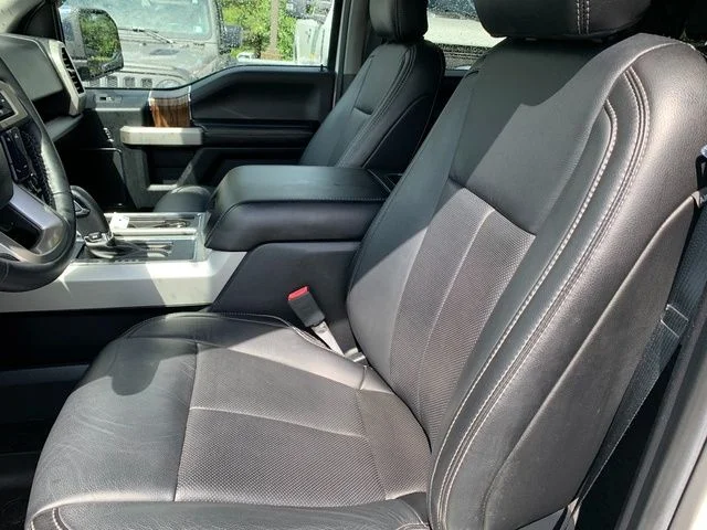 Used 2020 White Ford Lariat image 16