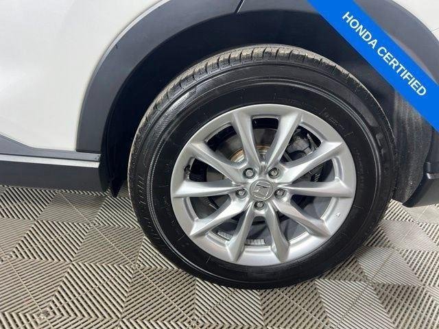Used 2026 Platinum White Pearl Honda AWD EX image 41