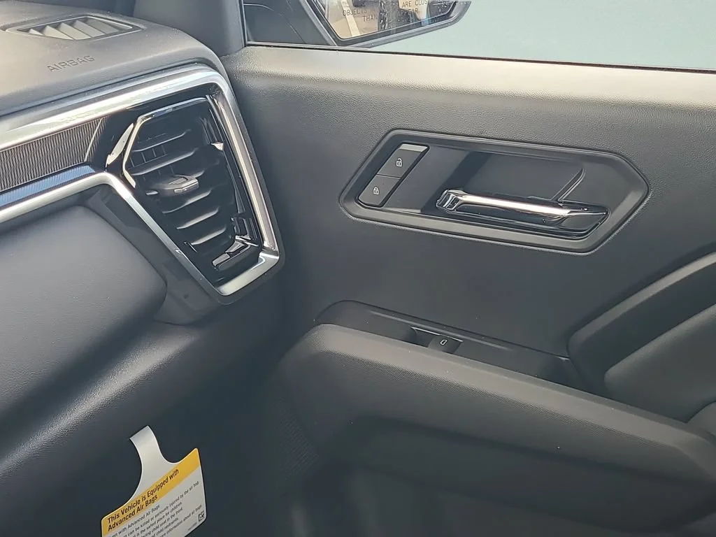 New 2026 Onyx Black GMC Elevation image 13