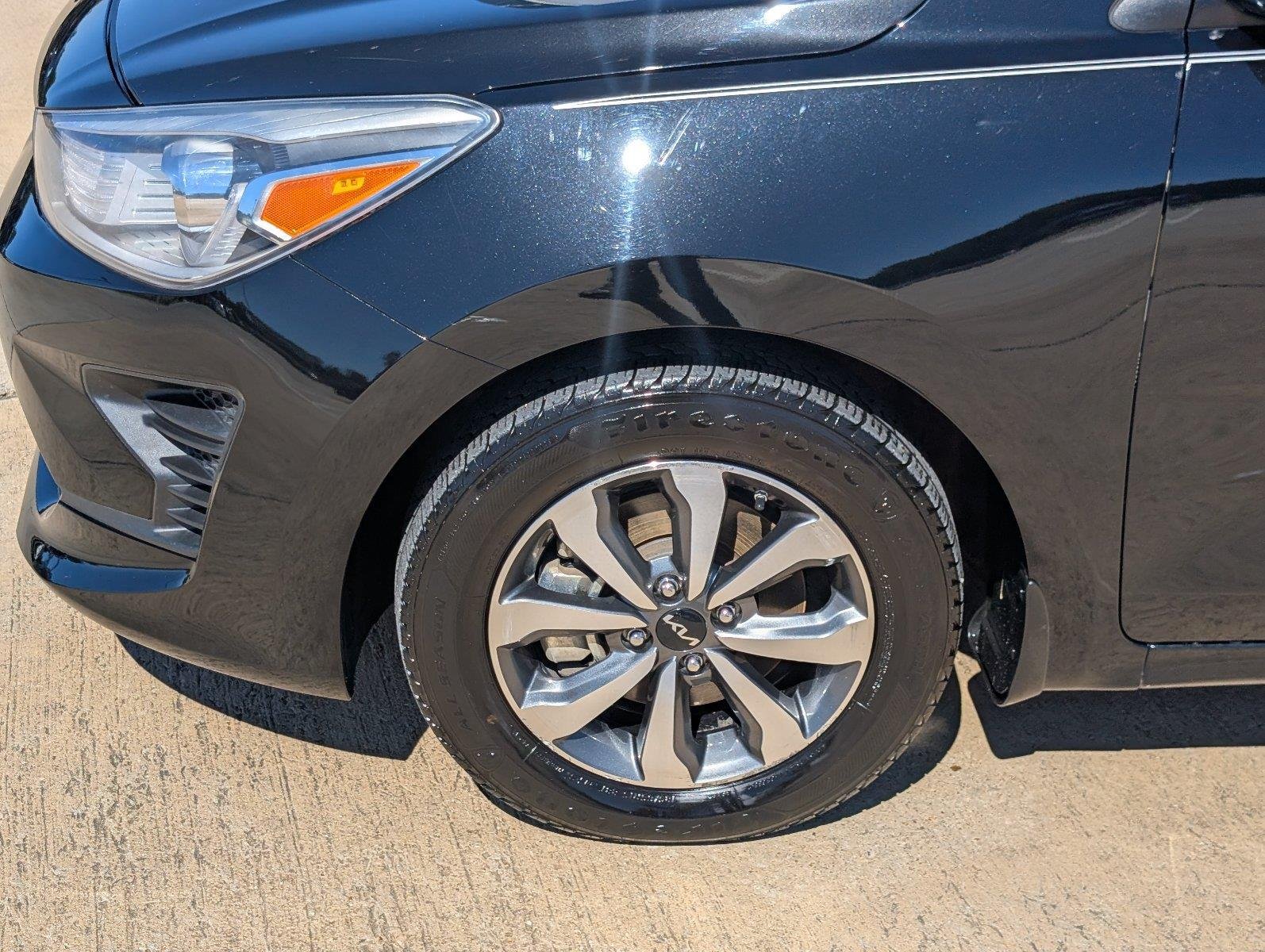 Used 2023 Aurora Black Kia S image 11