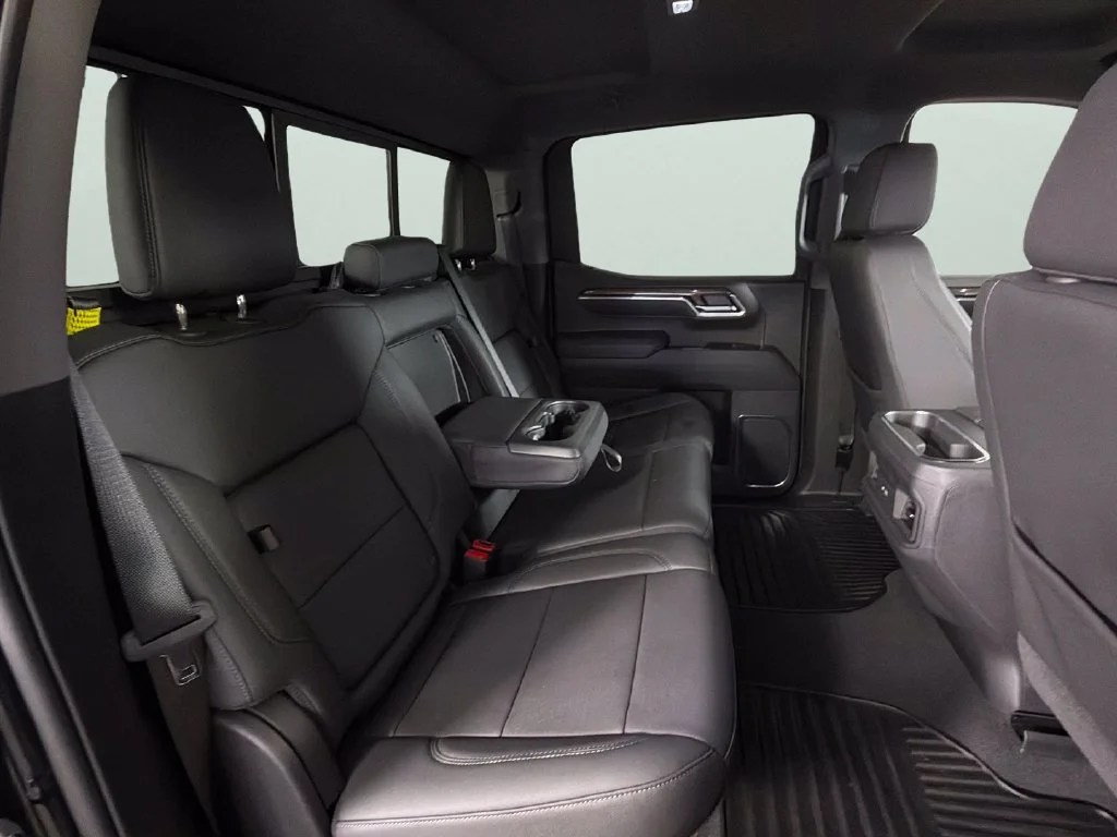 Used 2026 Black Chevrolet RST image 30