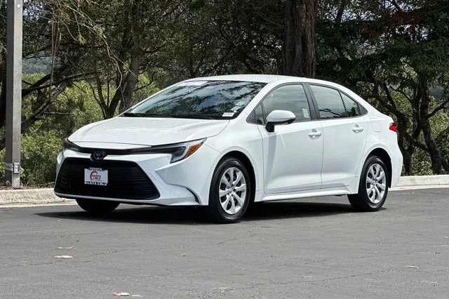 Certified Used 2024 White Toyota LE image 9