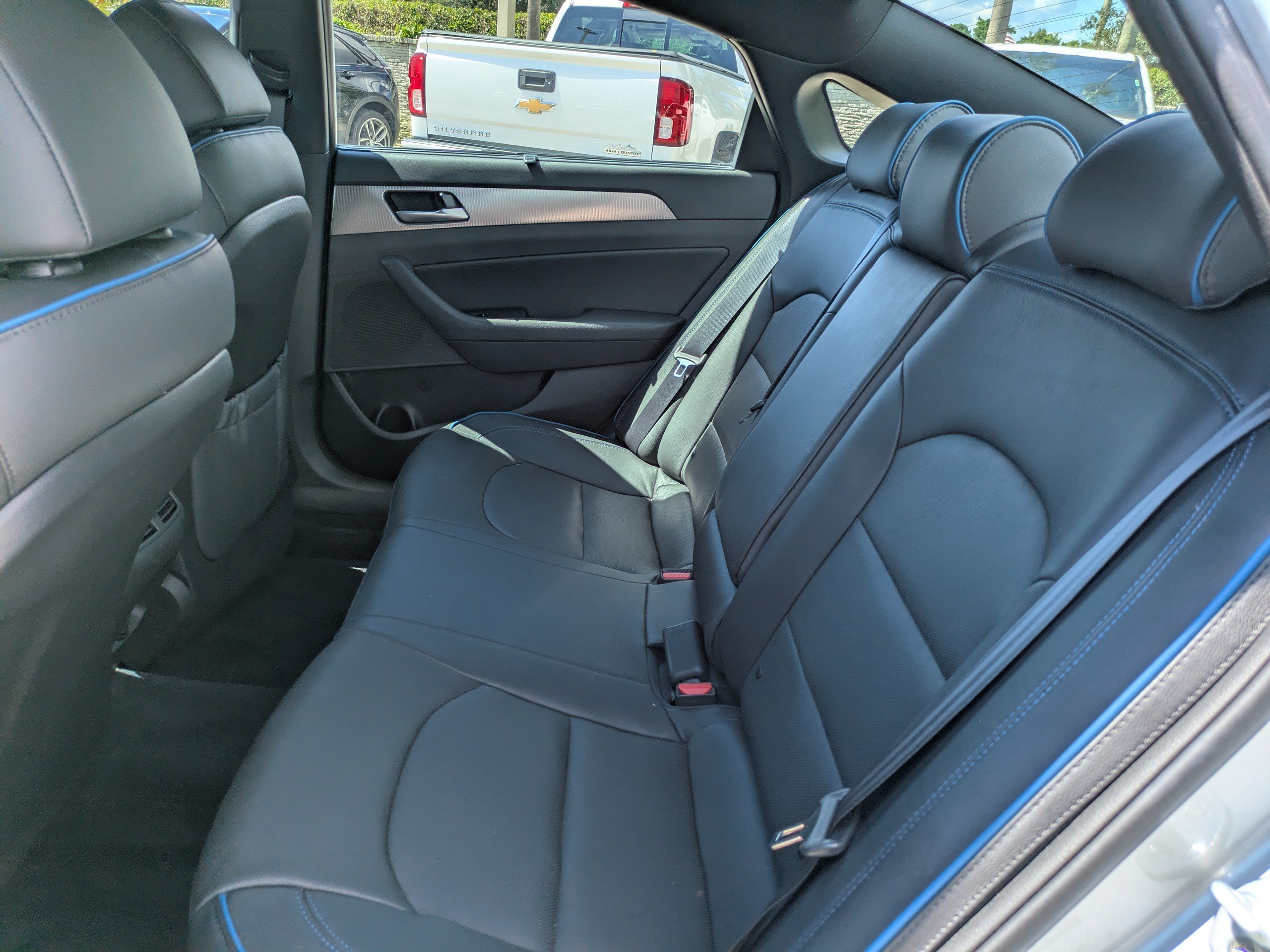 Used 2019 Symphony Silver Hyundai LIMITED image 12