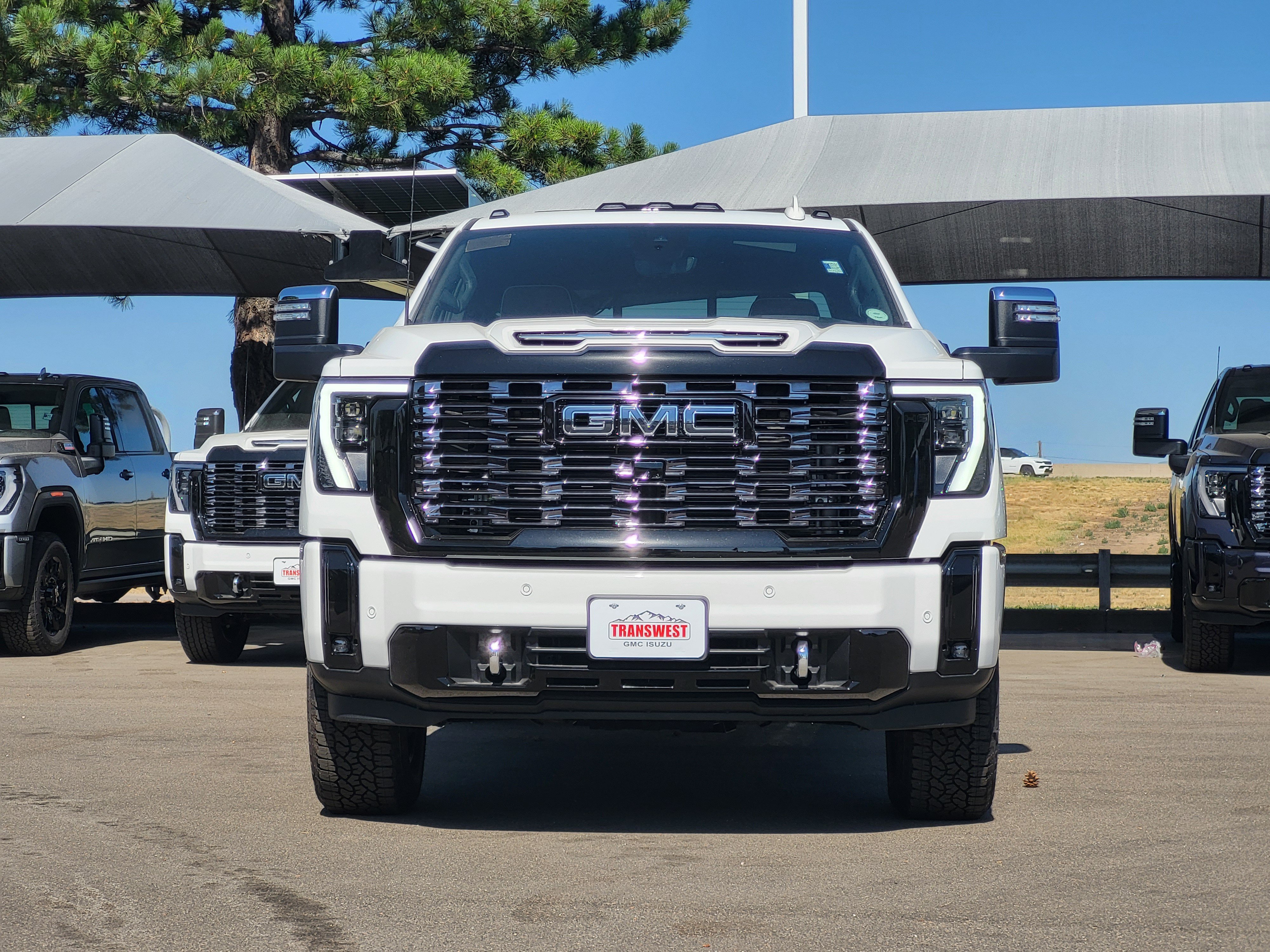 New 2026 Summit White GMC Denali Ultimate image 2