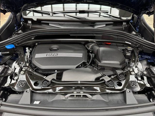 2025 BMW X1 28i - Photo 27