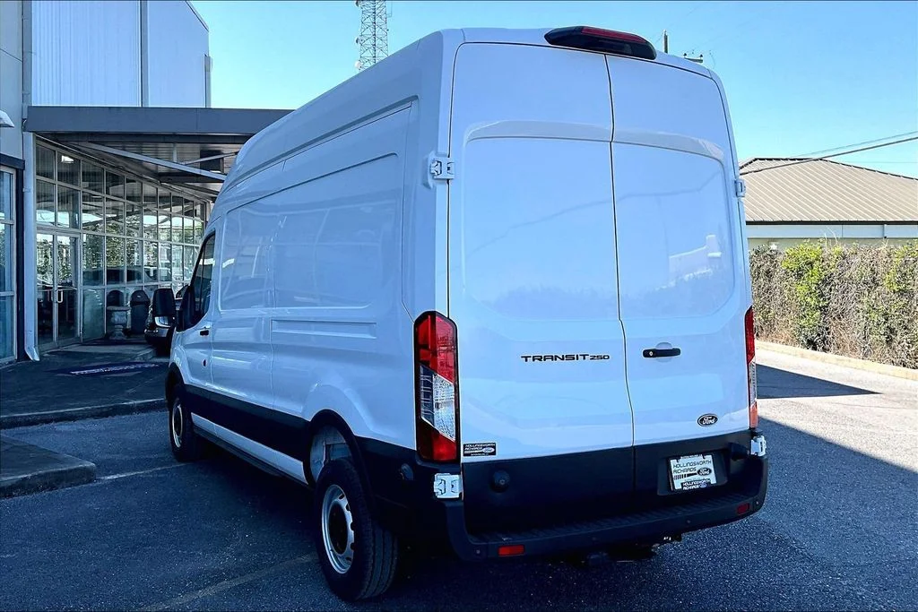 New 2026 Oxford White Ford Cargo Van image 3