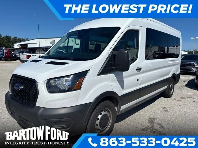 Used 2024 White Ford XL image 1