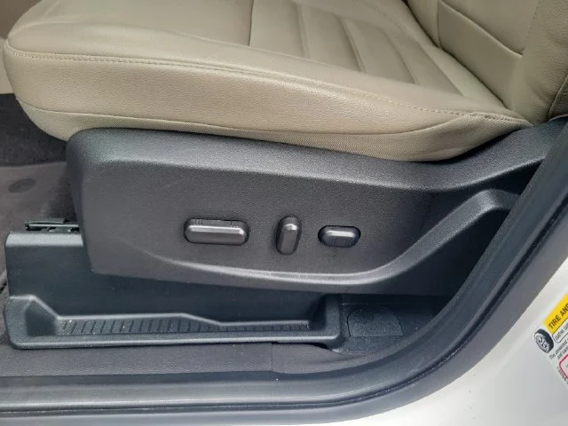 Used 2018 White Ford Titanium image 15