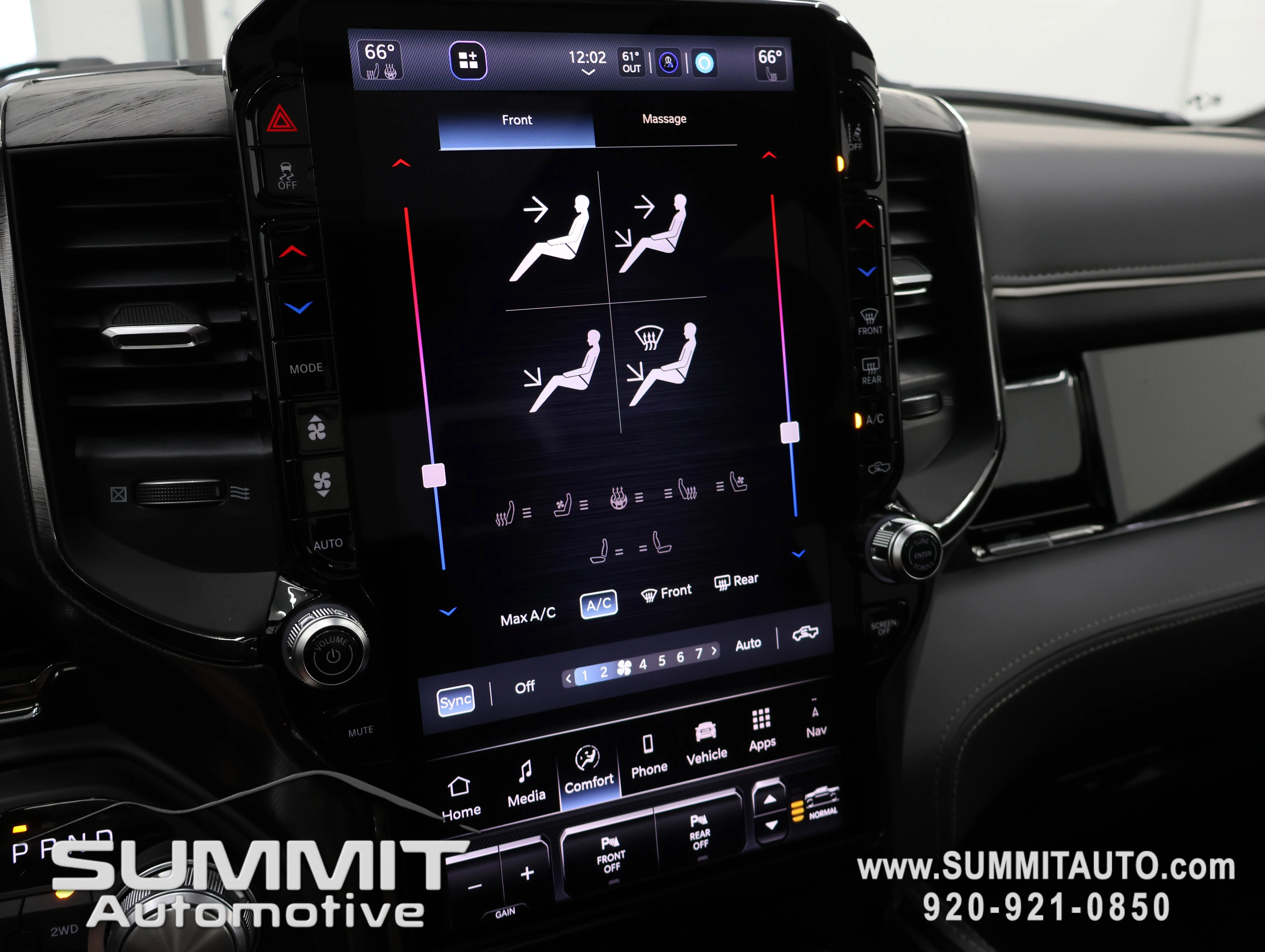 New 2026 Diamond Black Crystal Pearl-Coat Exterior Paint RAM Limited image 62