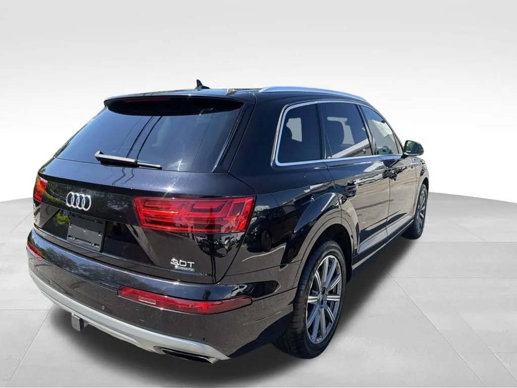 Used 2018  Audi 3.0T Prestige image 4