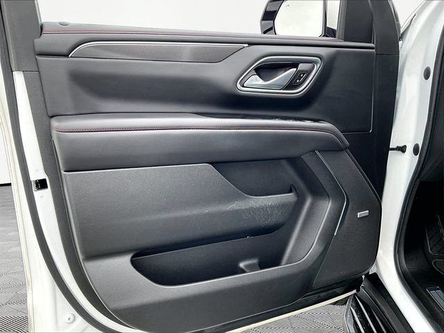 Used 2022 SUMMIT WHITE Chevrolet RST image 9