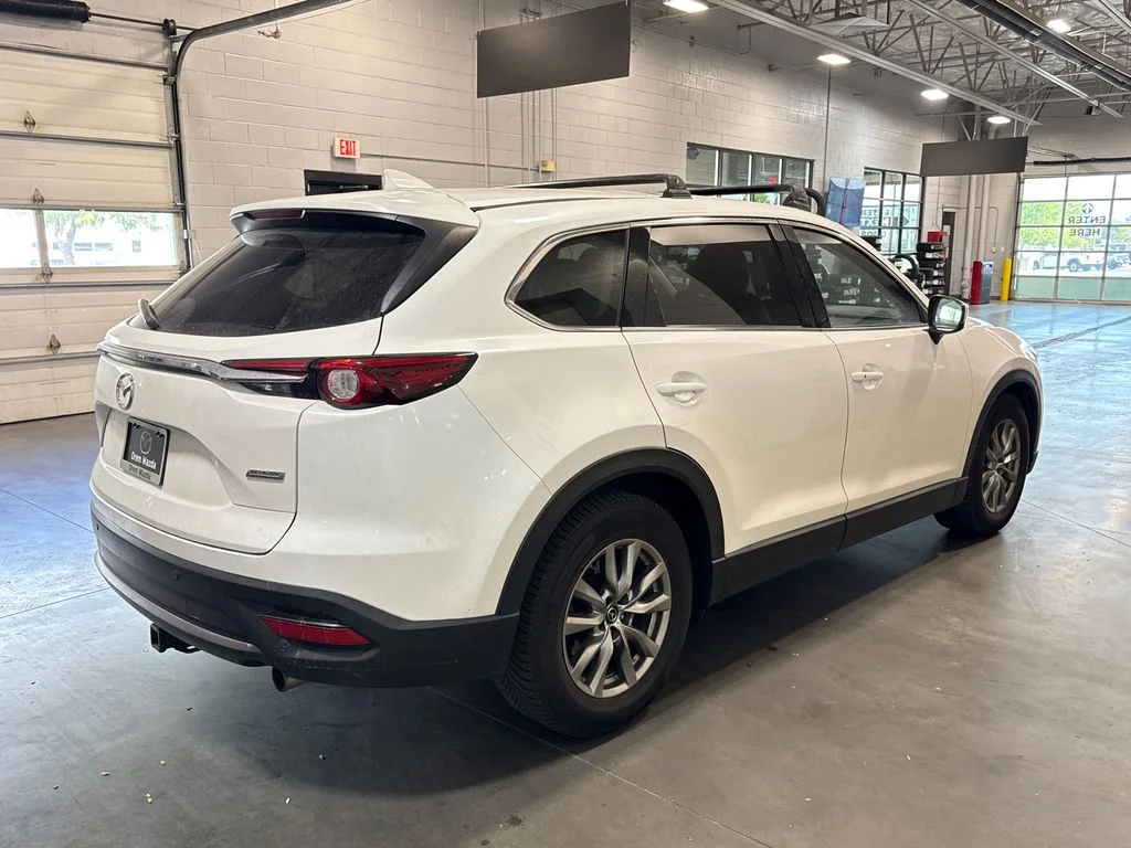Used 2018 White Mazda Touring image 4