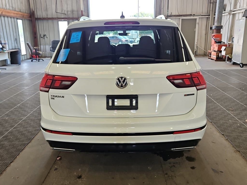 Used 2021 White Volkswagen 2.0T SE image 19