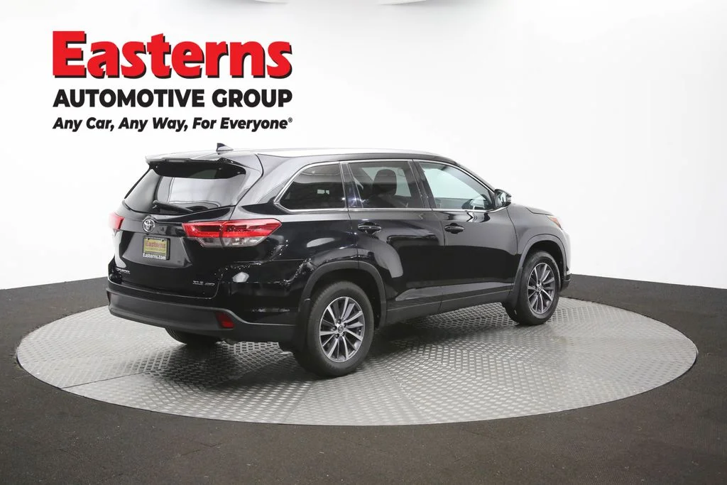 Used 2019 Black Toyota XLE image 45
