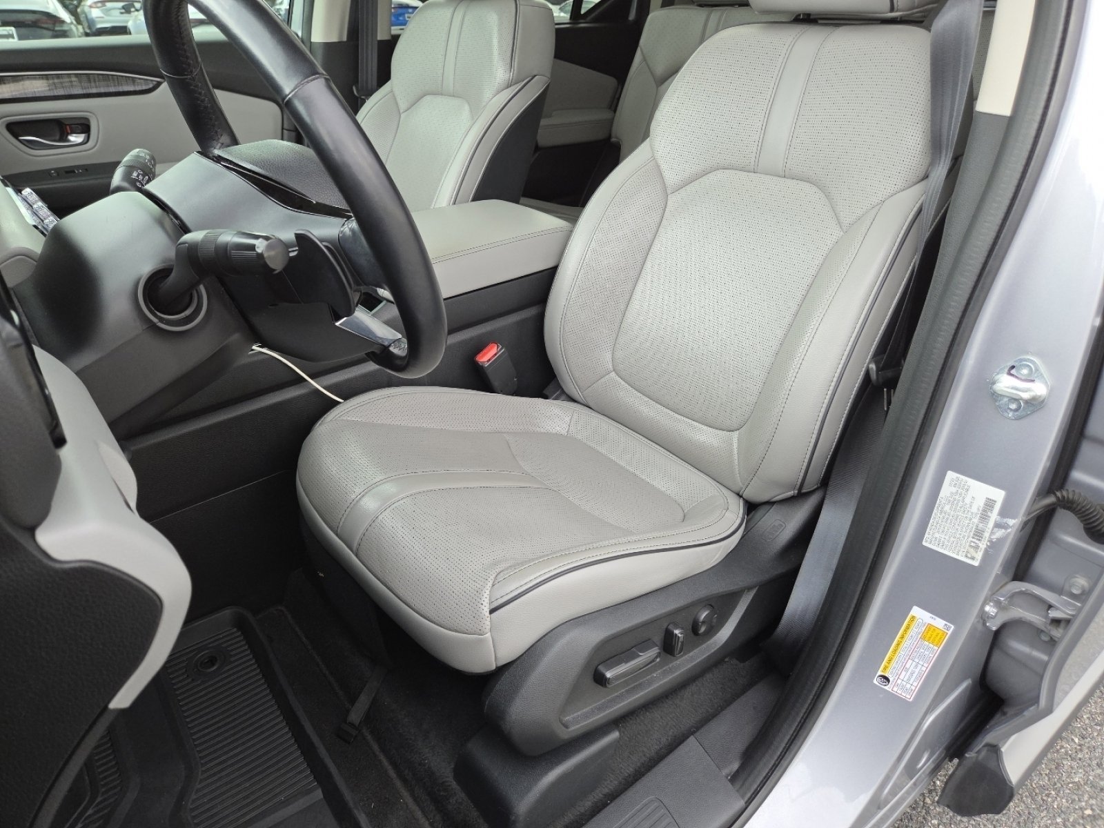 2023 Honda Pilot Elite - Photo 30