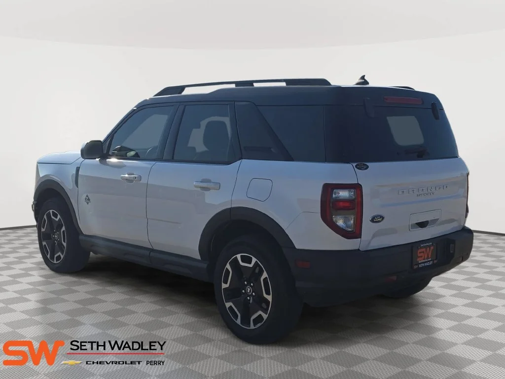 Used 2021 White Ford Outer Banks image 5