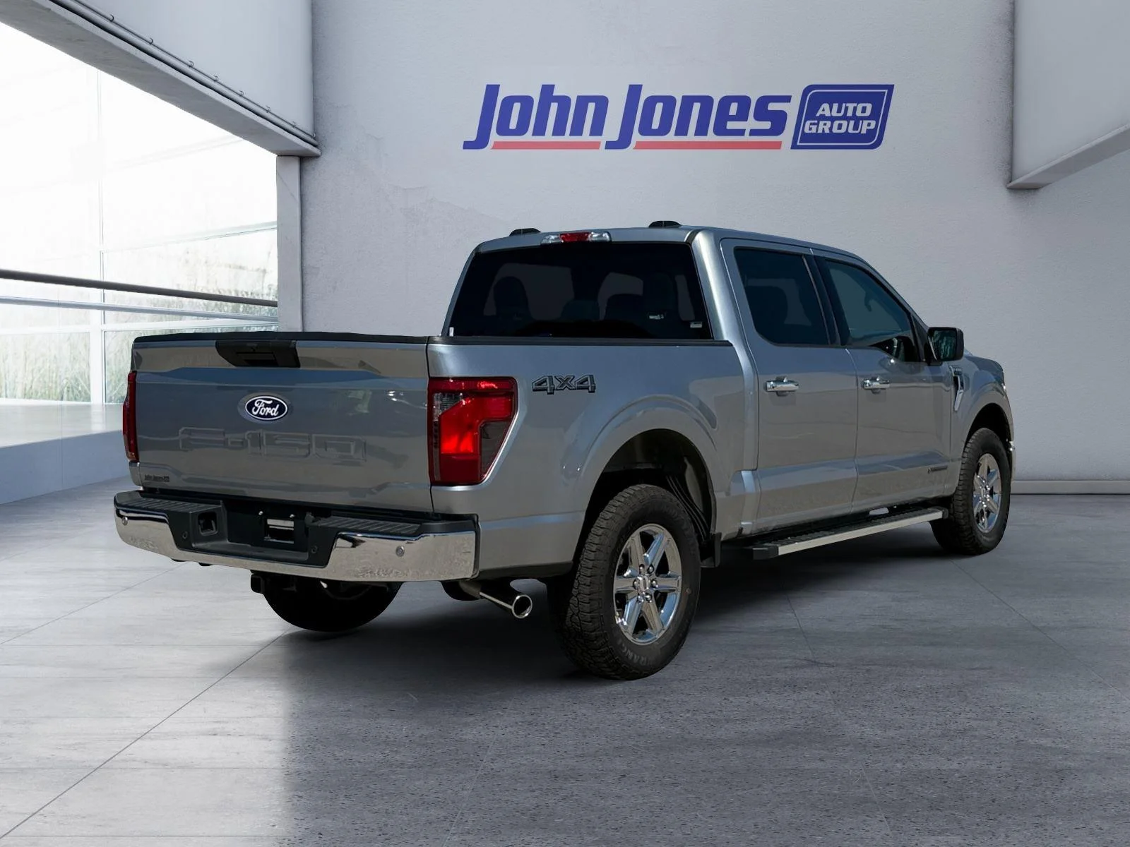 Used 2025 Gray Ford XLT image 5