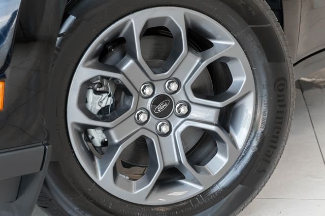 Used 2025 Black Ford XLT image 2