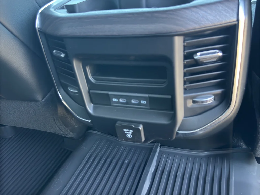 New 2026 Bright White Clear-Coat Exterior Paint RAM Laramie image 16