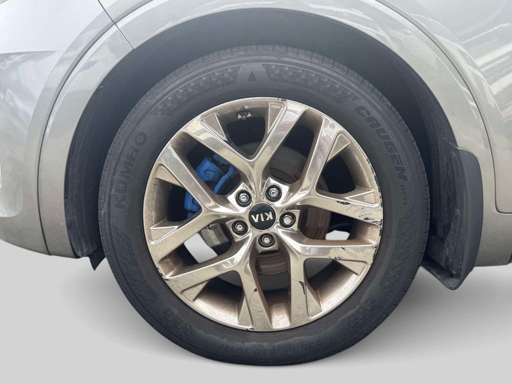Used 2019 Silver Kia SX Limited image 8
