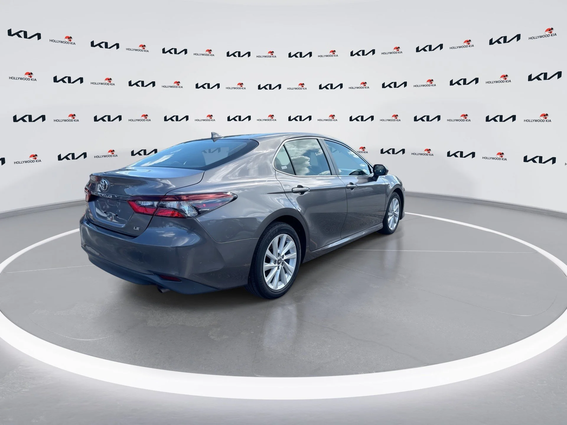 Used 2022 Predawn Gray Mica Toyota LE image 8