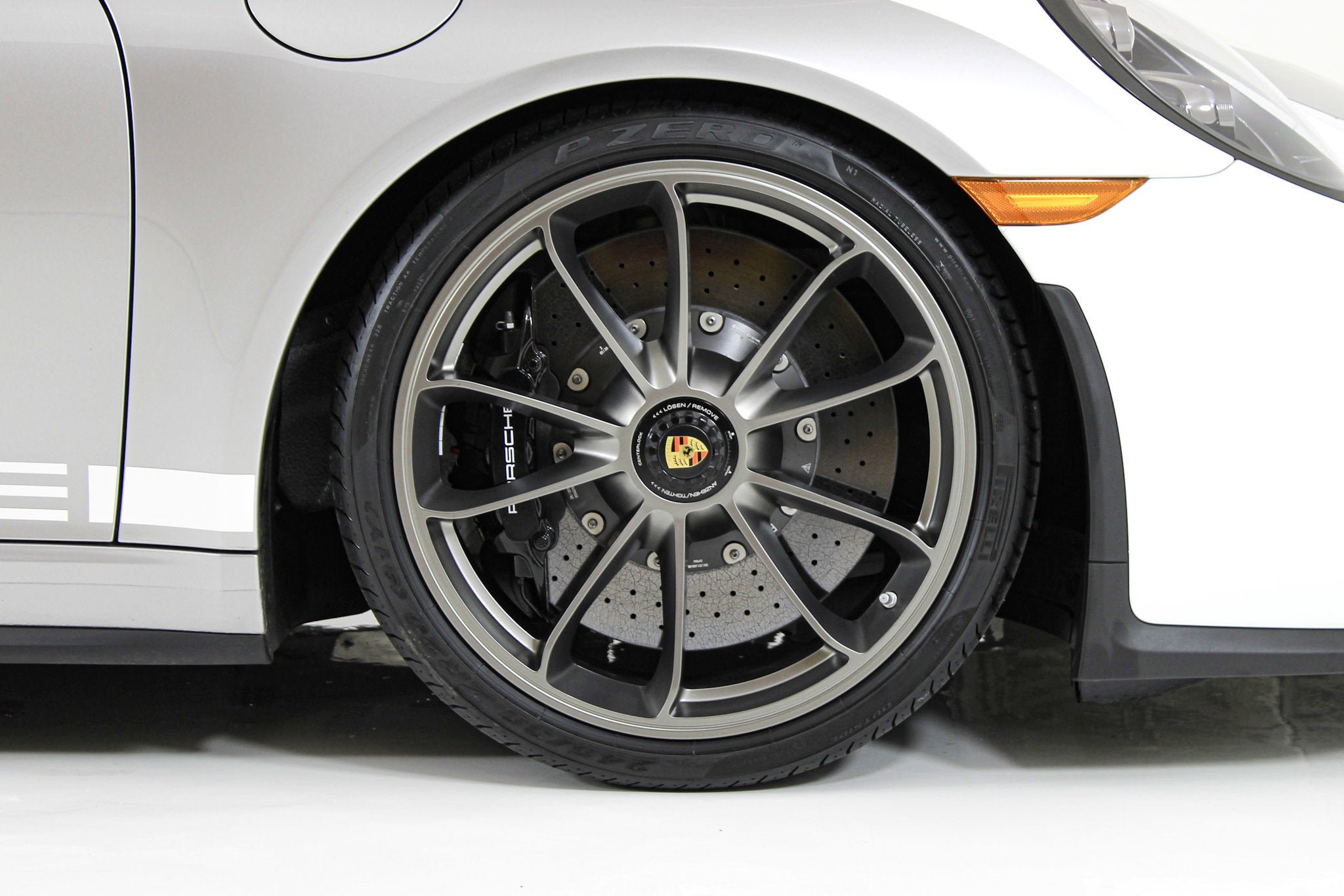 2019 Porsche 911 Speedster - Photo 23