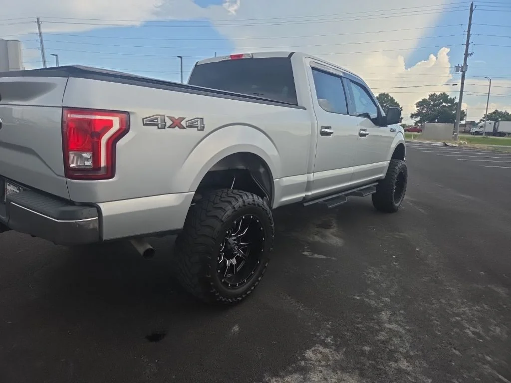 Certified Used 2017  Ford XLT image 12