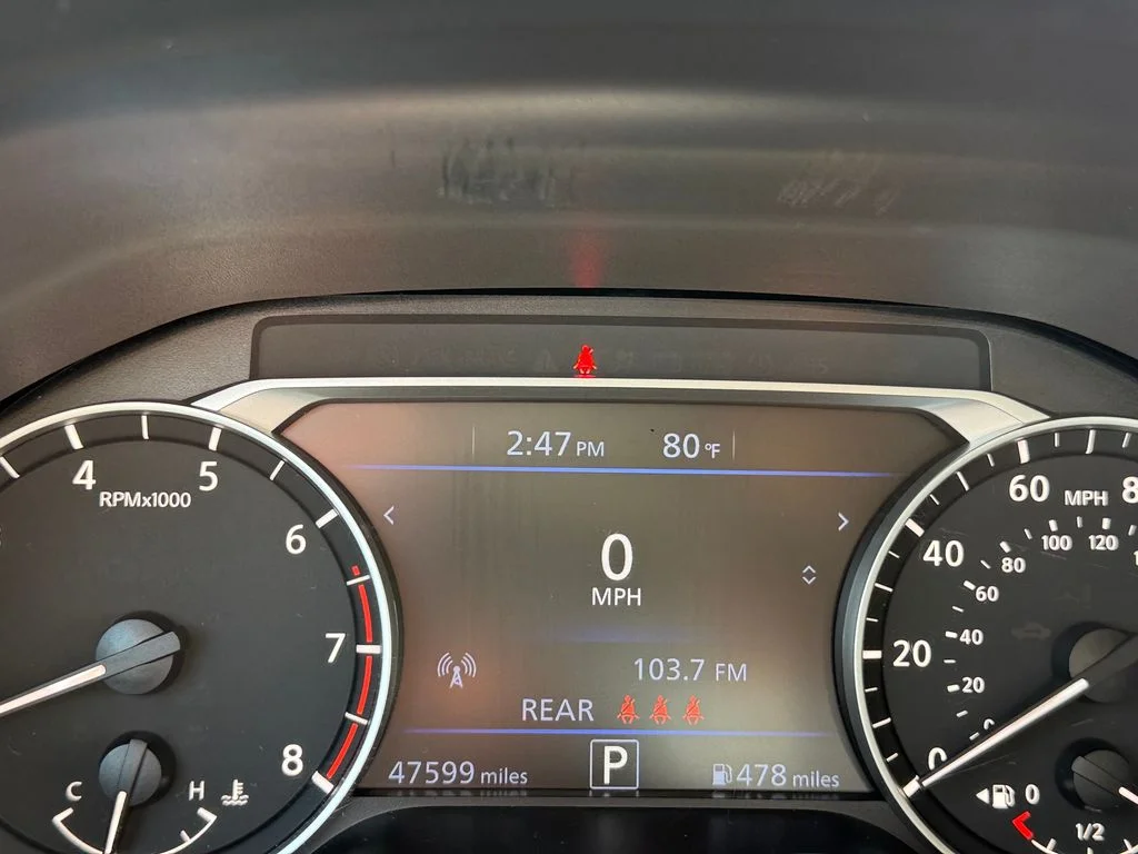 Used 2025 Black Nissan 2.5 SV image 16