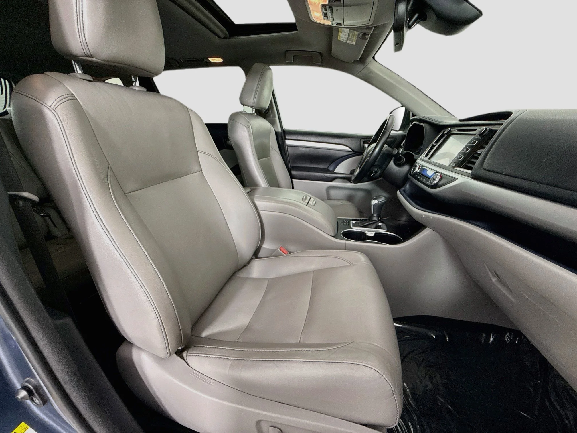Used 2018 Blue Toyota SE image 30
