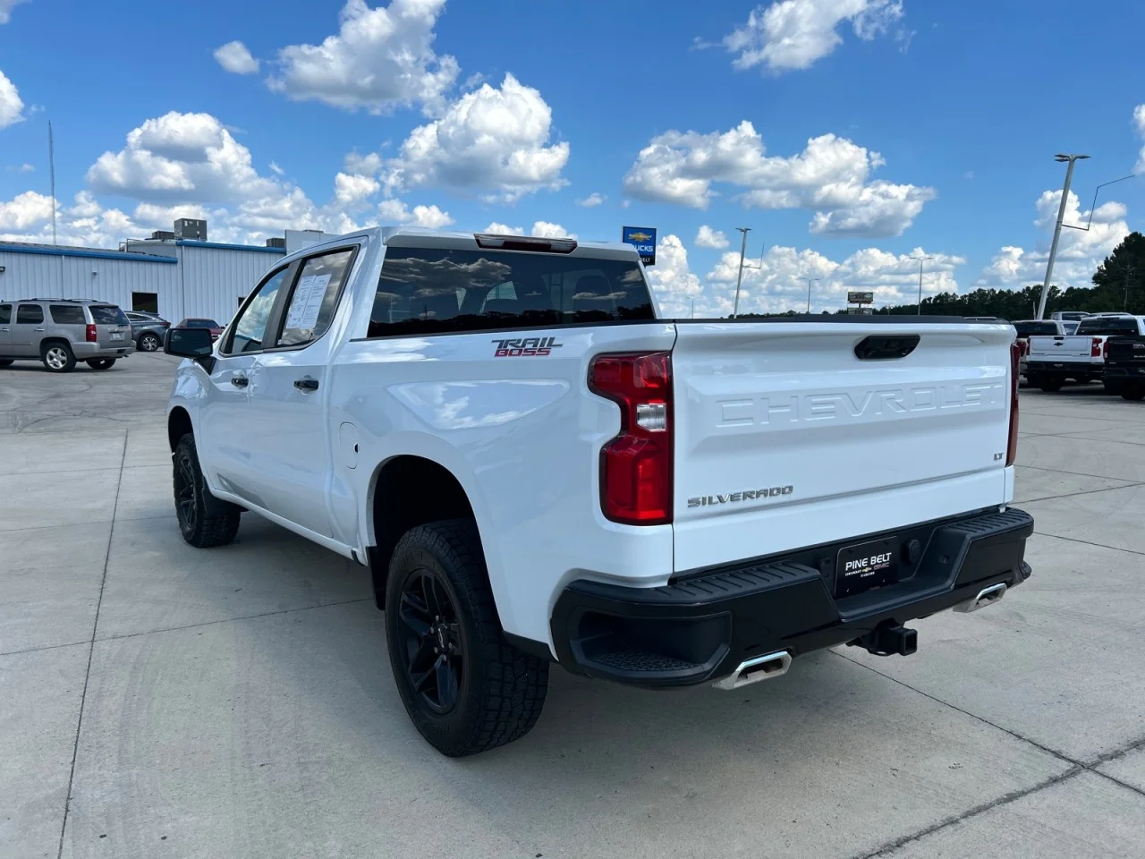 Used 2024 Summit White Chevrolet LT Trail Boss image 4
