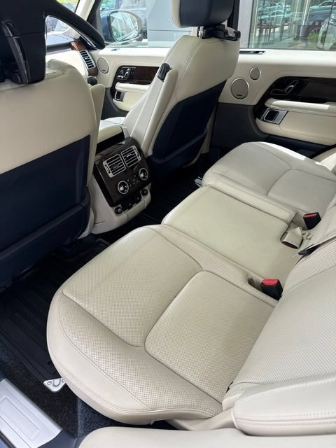 Used 2020 Byron Blue Metallic Land Rover HSE image 4