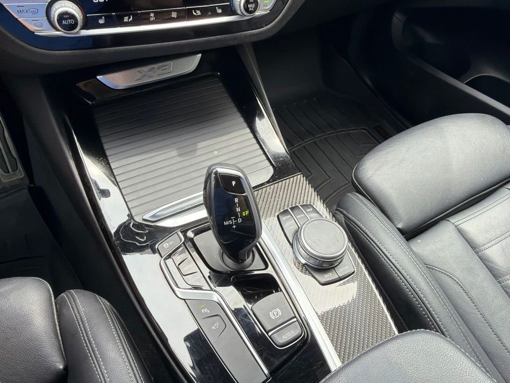 Used 2020 White BMW sDrive30i image 23