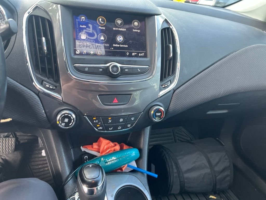Used 2019 Summit White Chevrolet LS image 15