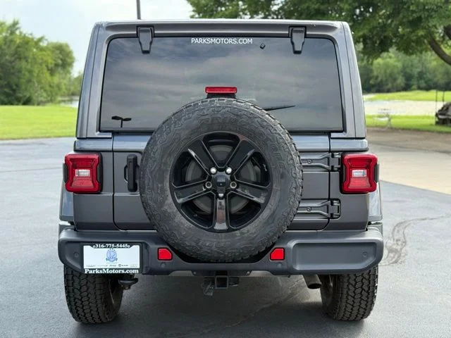 2021 Jeep Wrangler Unlimited Sahara Altitude - Photo 6