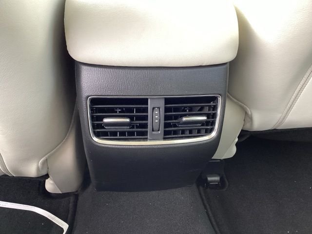 Used 2018 Sonic Silver Metallic Mazda Grand Touring Reserve image 16
