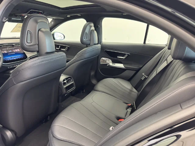 New 2027 Black Mercedes-Benz E 350 image 41