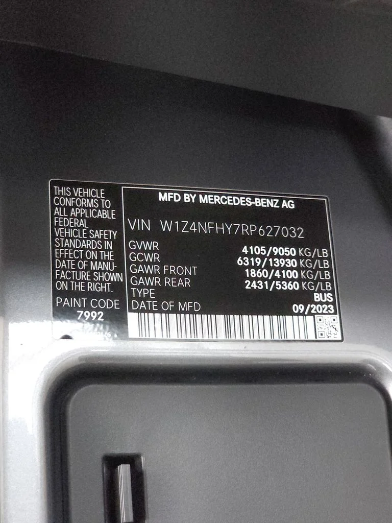New 2024 Selenite Gray Metallic Mercedes-Benz Passenger 144 WB image 38