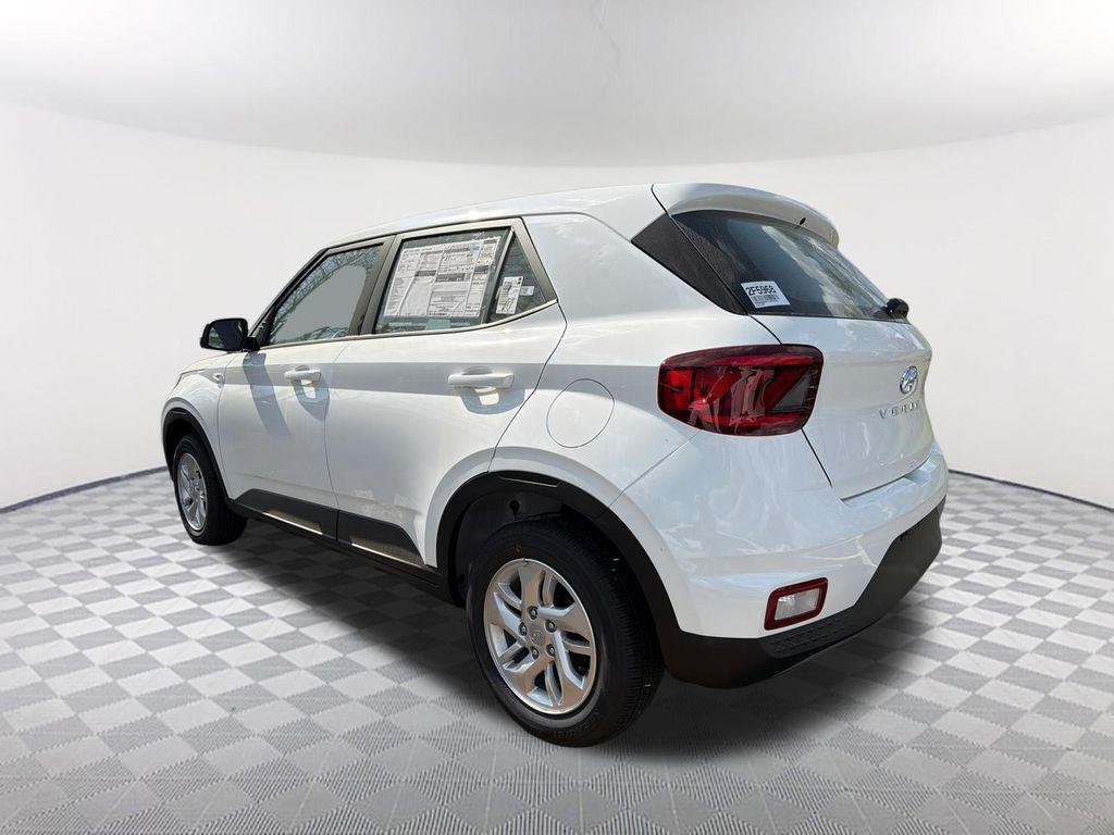 New 2026 White Hyundai SE image 7