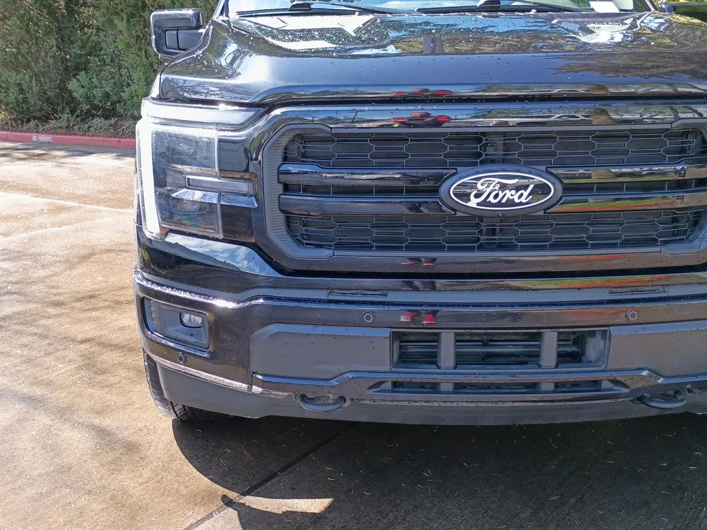Used 2025 Black Ford Lariat image 12