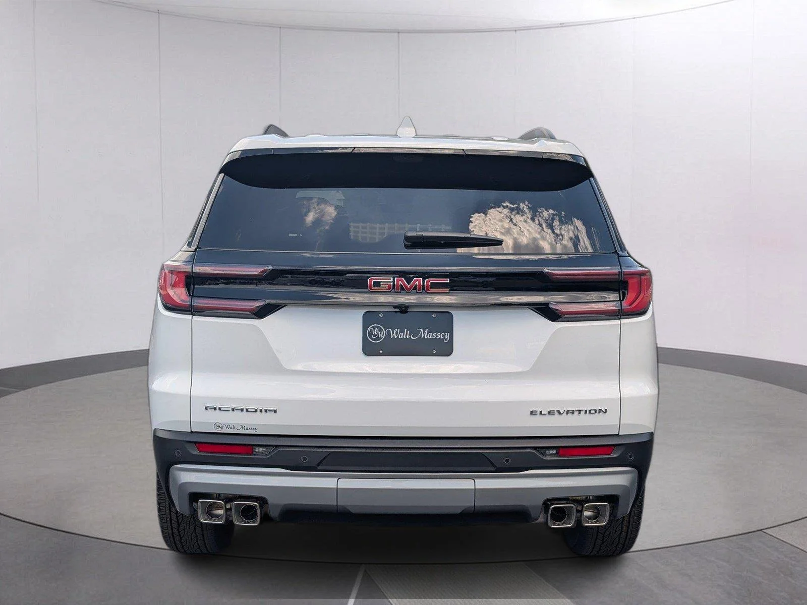 New 2027 Summit White GMC Elevation image 4